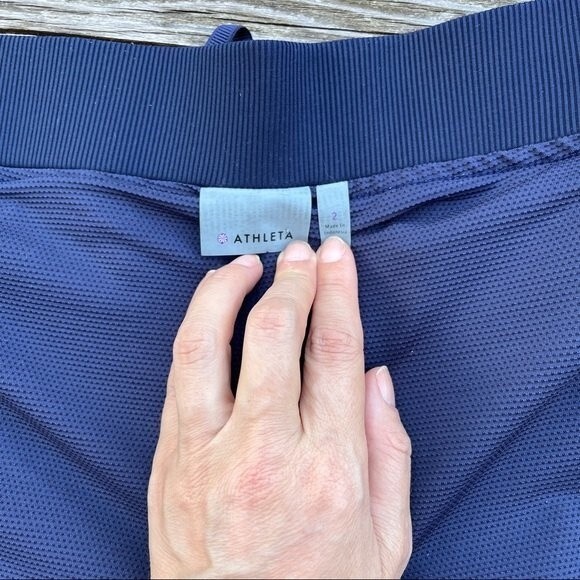 Athleta Batik Midtown Skort in Navy 2 - Picture 11 of 11